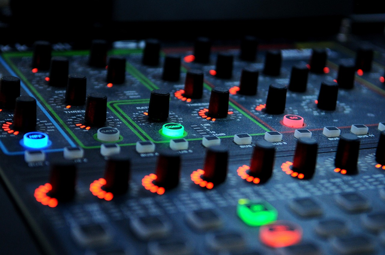 最新混音DJ，引领音乐潮流的新星崛起